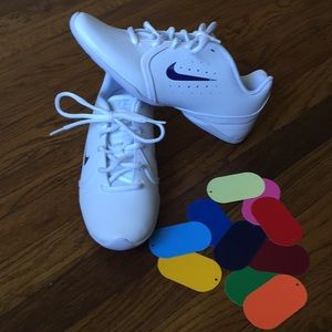 Brand new Nike Cheer shoes size 8 (women’s size 8)